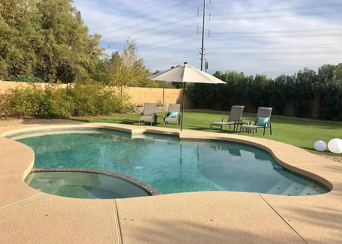 Pool Paradise Loc! *