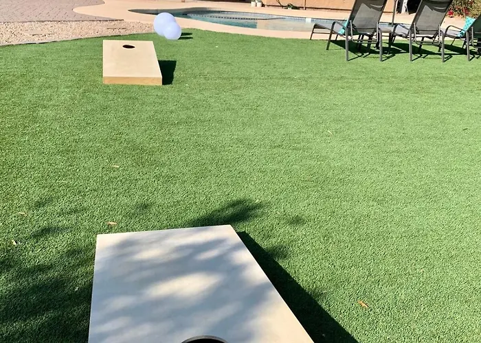 Pool Paradise Loc! Holiday home
