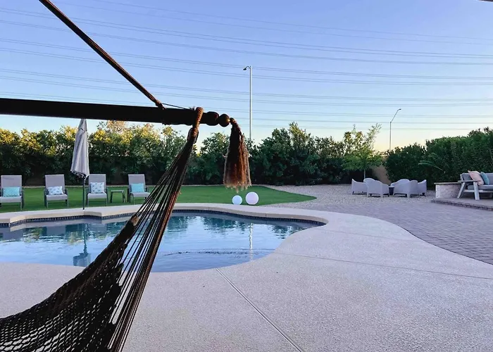 Pool Paradise Loc! Holiday home *