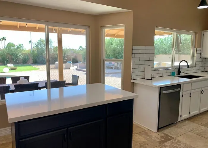 Pool Paradise Loc! * Scottsdale